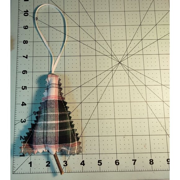 Plaid Christmas Tree Ornament white Black Fabric Ribbon Hanger Rustic Cabin - Picture 3 of 4